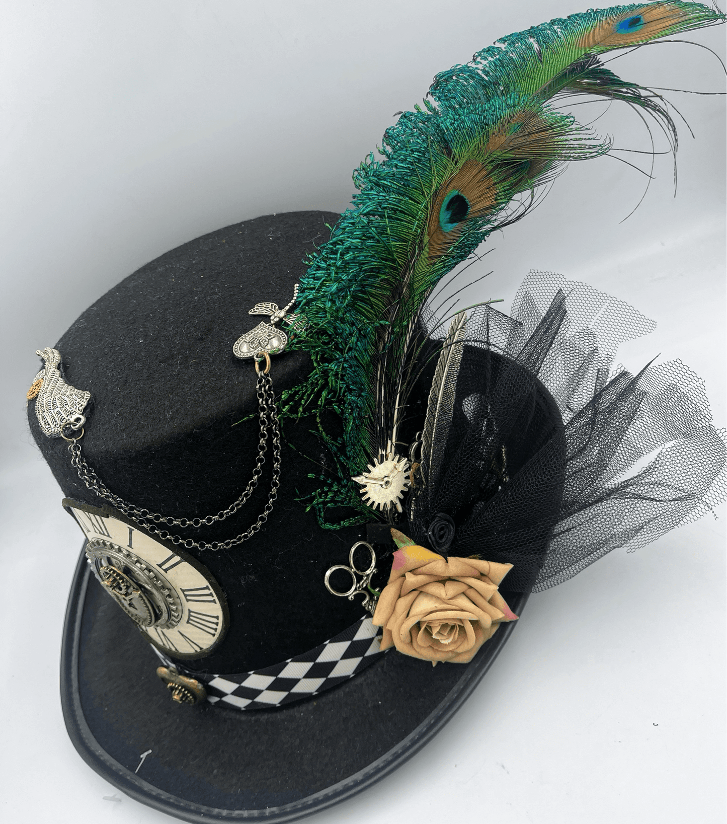Steampunk Mad Hatter Vintage Clock Theme tophat - Steampunkgearsa