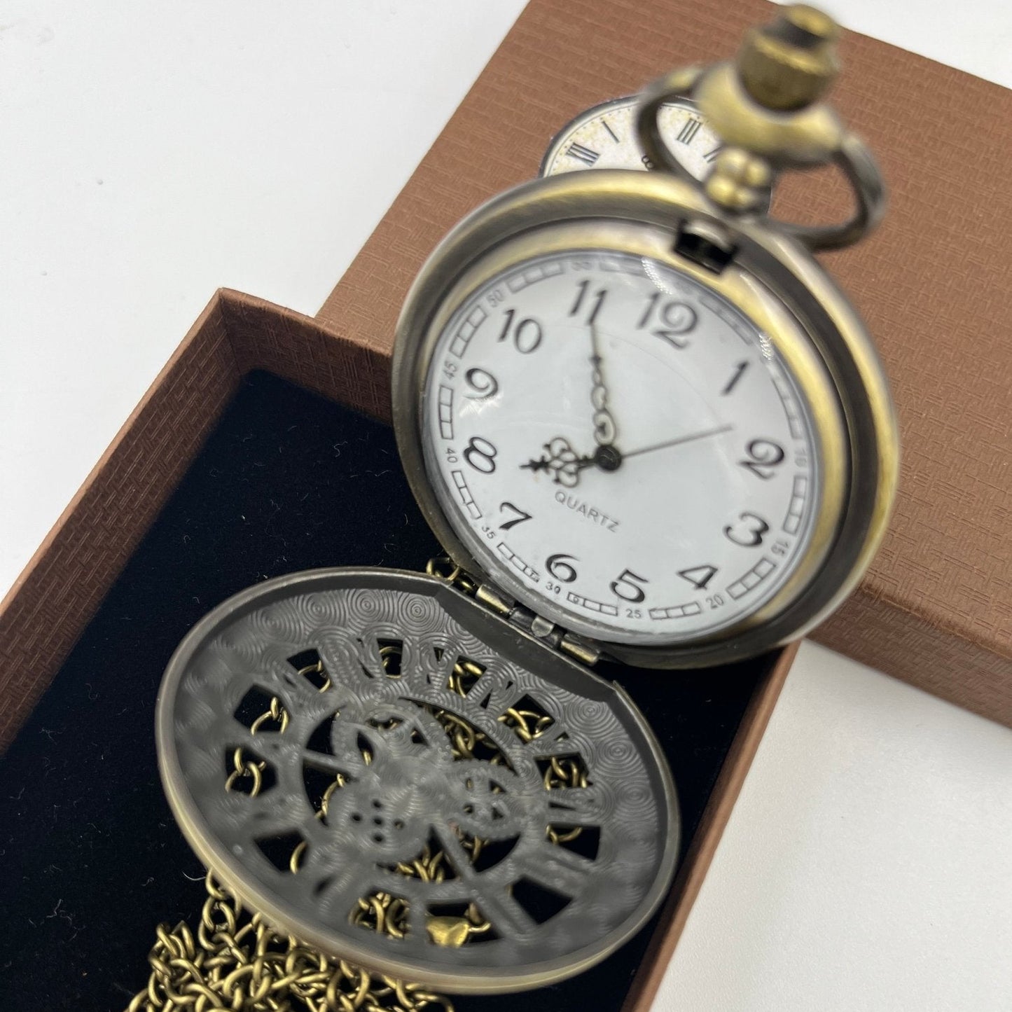 Steampunkgear sa Pocket watch gear style