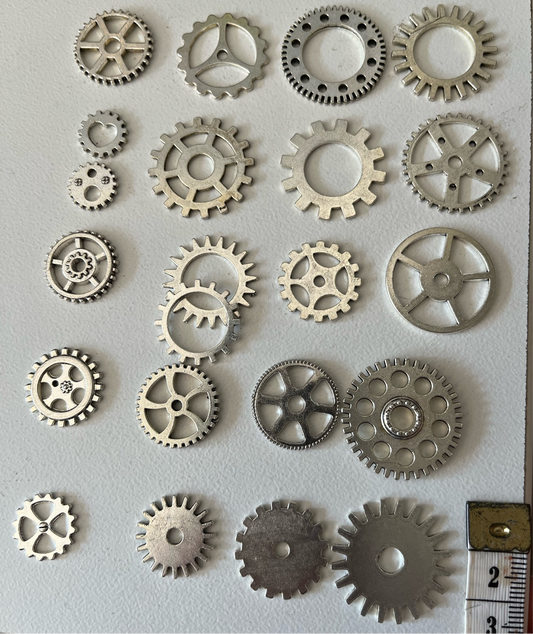 Assorted Silver Metal Steampunk Gears ( 40 Units Per Bag)