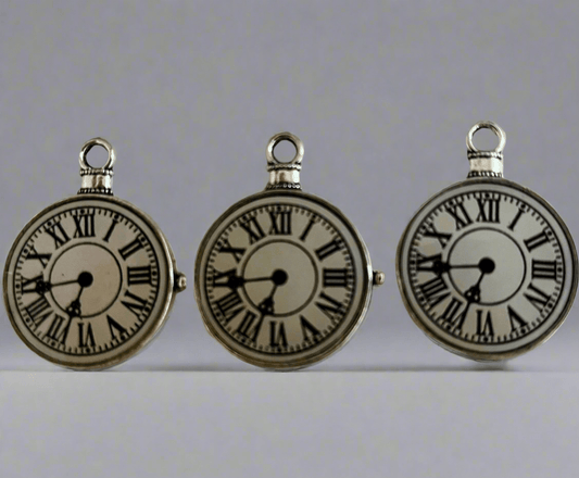 3 Vintage Watch Charms, 28mm