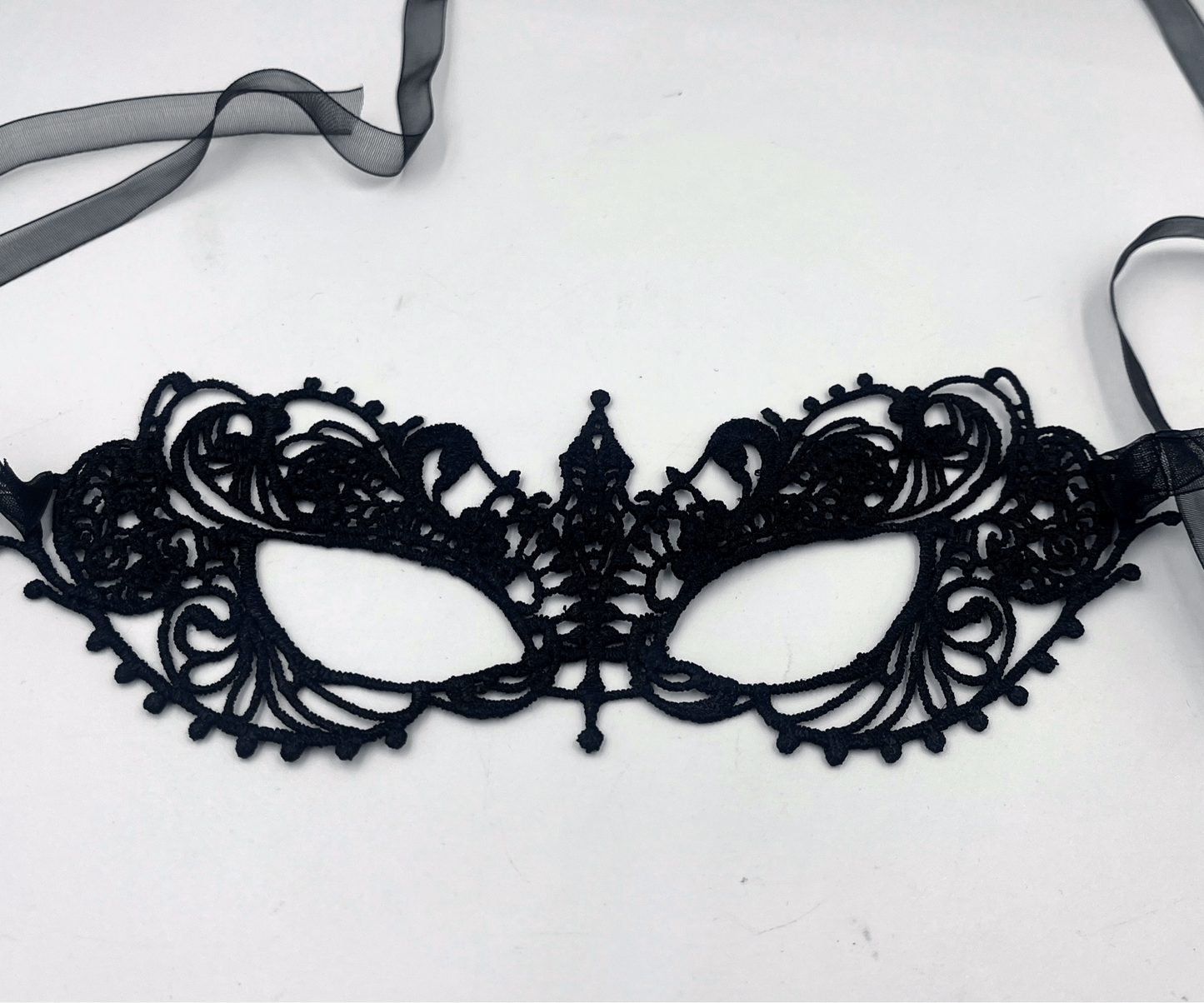 Ladies Black Lace Victorian Mask - Steampunkgearsa