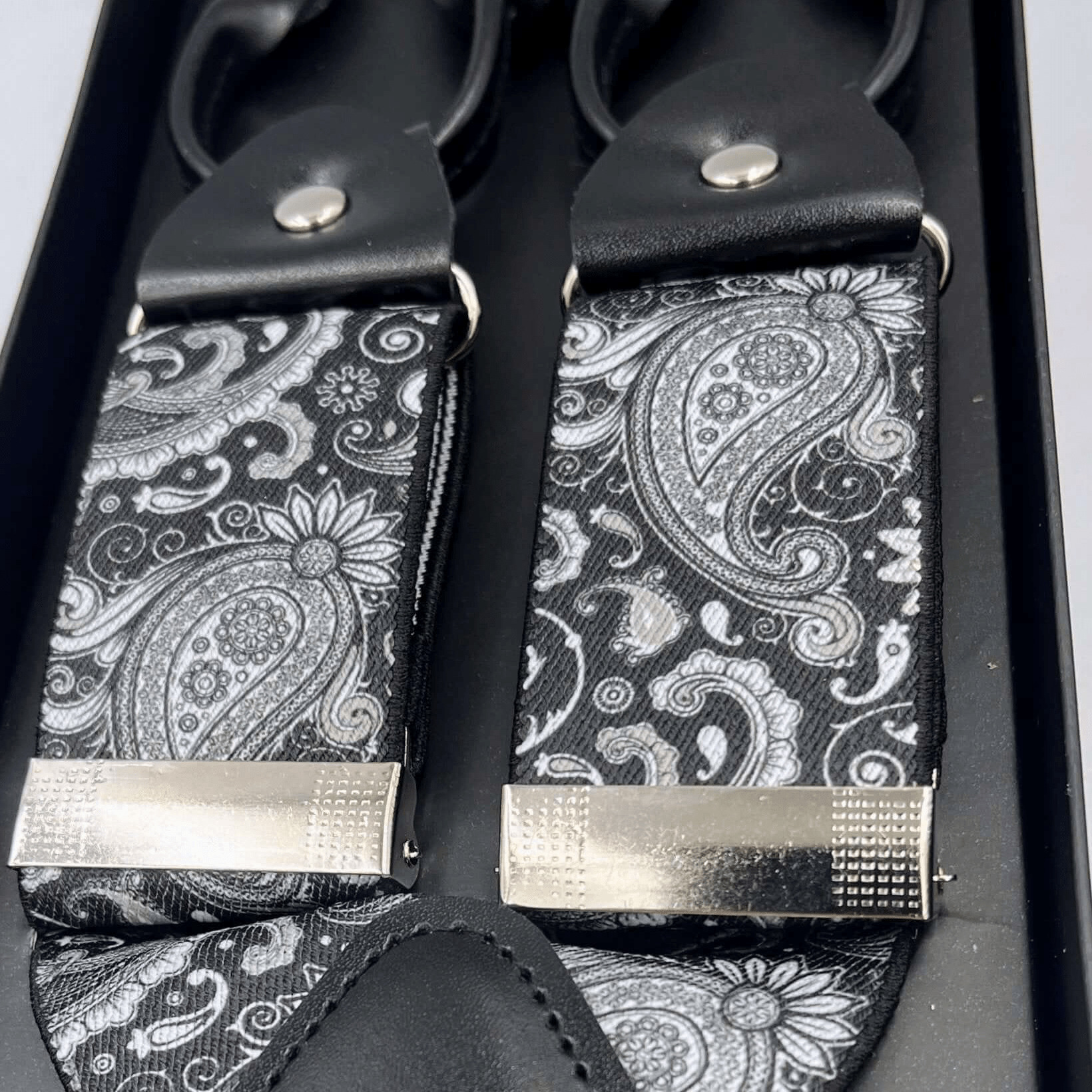 Steampunk heavy duty paisley patterned suspenders cross belts braces
premium quality fits large