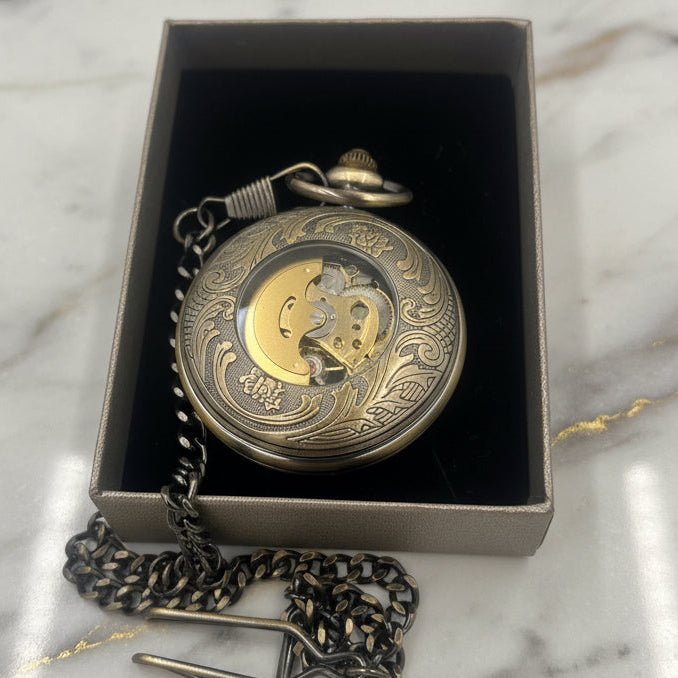 Mechanical premium gold pocket watch