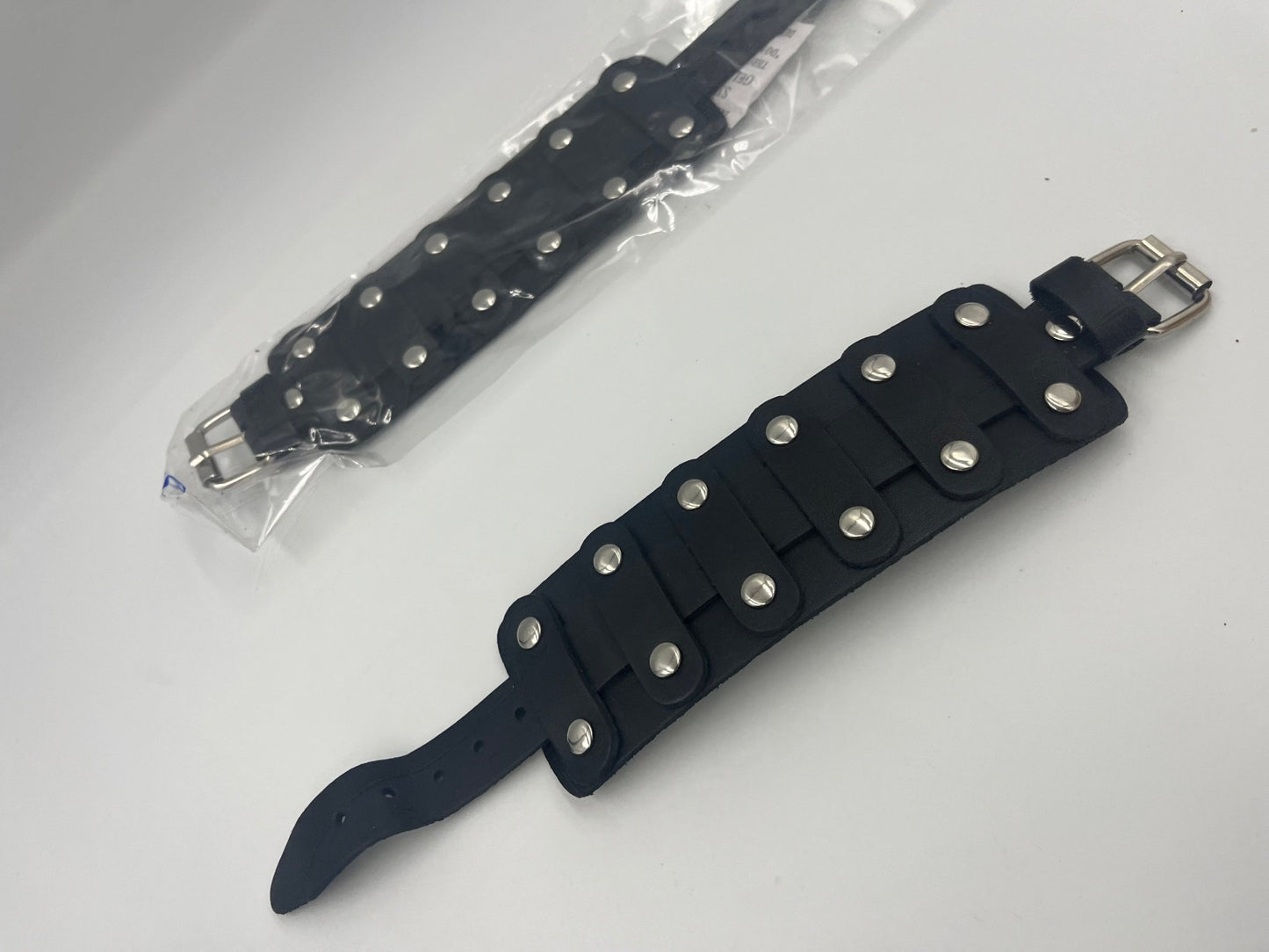 Steampunkgear black leather armband gift for men