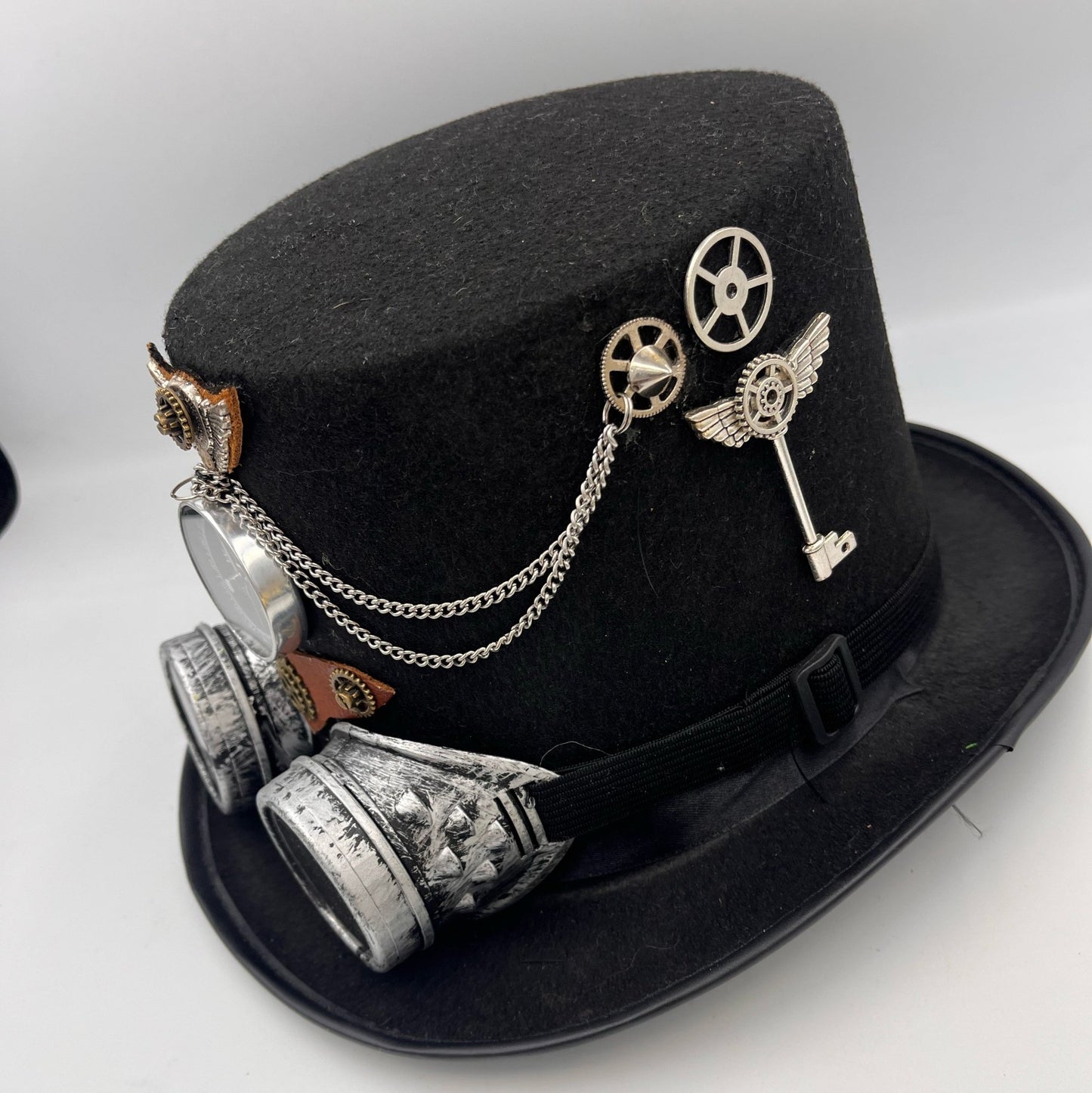 Steampunk tophat with compass, goggles and Steampunk charms